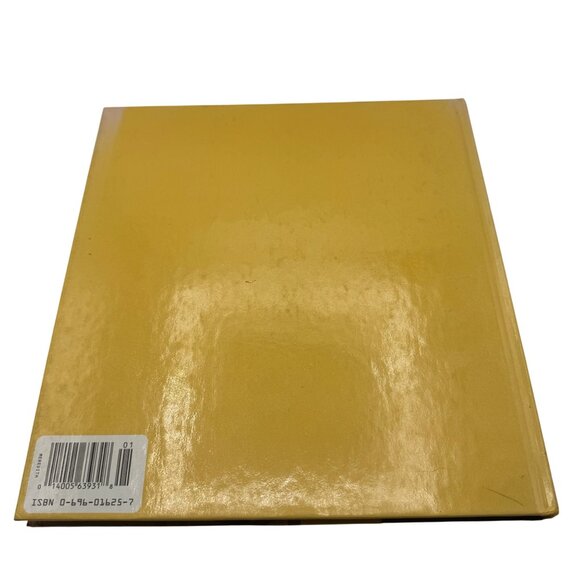 Better Homes & Gardens Americas Best Cross-Stitch Hardcover Book 1988 - Picture 2 of 7